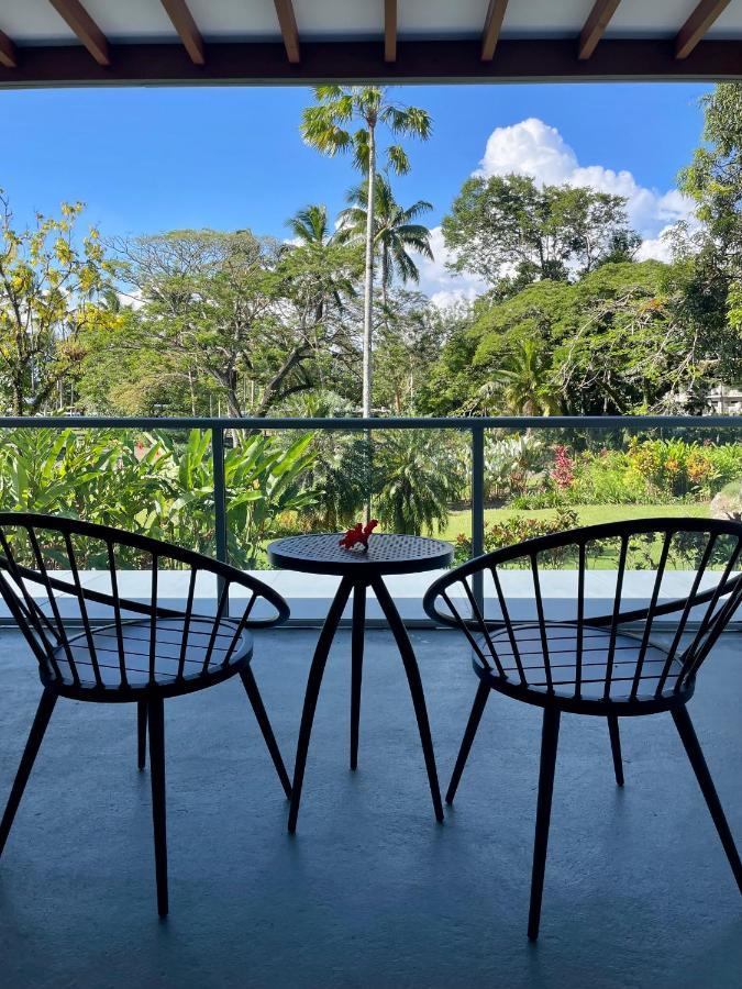 The Pearl South Pacific Resort, Spa & Golf Course Пасифик-Харбор Экстерьер фото